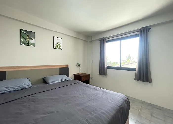 Minimal Room